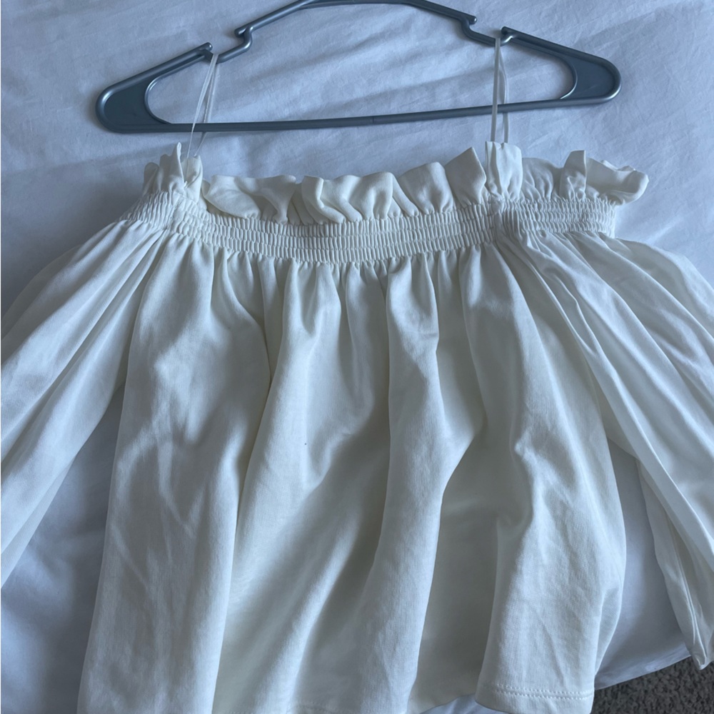 Zara size small off the shoulder white/cream top